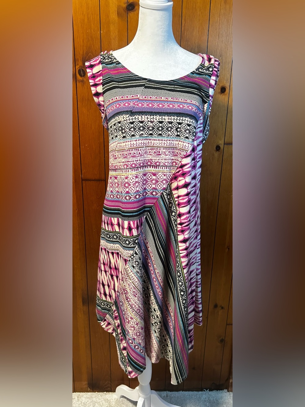 JohnPaulRichard Pink & Black Patterned Sleeveless midi Dress